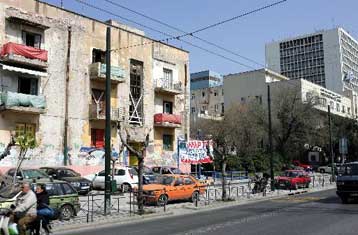 Στη θέση τους θα παραμείνουν οι προσφυγικές πολυκατοικίες στη Λ.Αλεξάνδρας