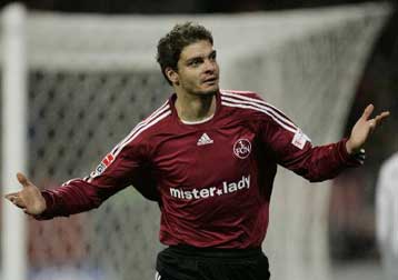 Η Νυρεμβέργη πουλάει τον Χαριστέα ή τον δίνει δανεικό