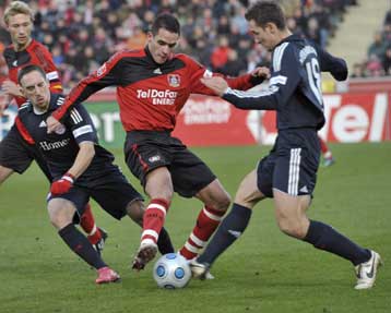 Σε πτώση η Λεβερκούζεν, σε άνοδο η Μπάγερν, πεντάρα από Βέρντερ