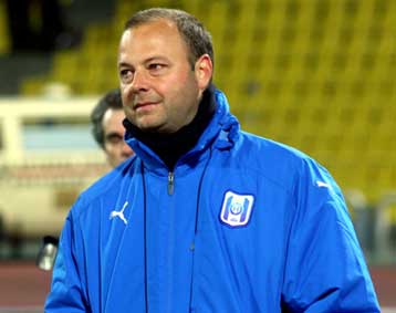 Λίνεν και Μάουρερ στο προσκήνιο για τον πάγκο του Ηρακλή