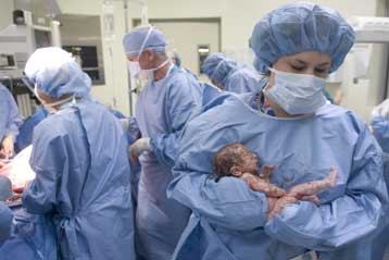 Αυξημένος κίνδυνος άσθματος για τα παιδιά που γεννιούνται με καισαρική