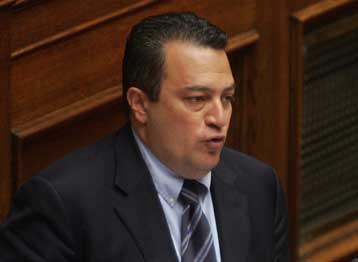 «Αιτία πολέμου» για τους πανεπιστημιακούς καθηγητές η νομιμοποίηση των κολεγίων