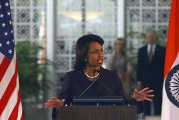 Προειδοποιήσεις Ράις σε Πακιστάν και Ινδία για συνεργασία και αυτοσυγκράτηση