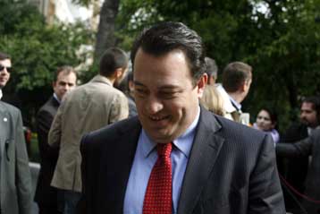 Προσφυγή κατά της εξειδίκευσης των κριτηρίων για χορήγηση άδειας λειτουργίας σε κολέγια