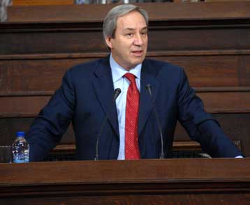 Σε δεύτερη μοίρα η δημοσιονομική προσαρμογή λόγω κρίσης, λέει ο Γ.Αλογοσκούφης