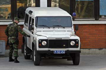 Έρευνες για τον εντοπισμό του Μλάντιτς πραγματοποιεί η αστυνομία της Σερβίας