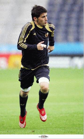 «Σφαγή» Τσέλσι και Μάντσεστερ Γιουνάιτεντ για τον Βίγια