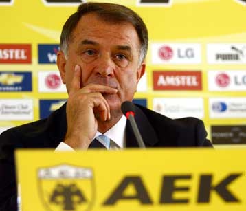 «Δεν ήρθα να διοικήσω» είπε ο Μπάγεβιτς που ετοιμάζει πλάνο ενίσχυσης