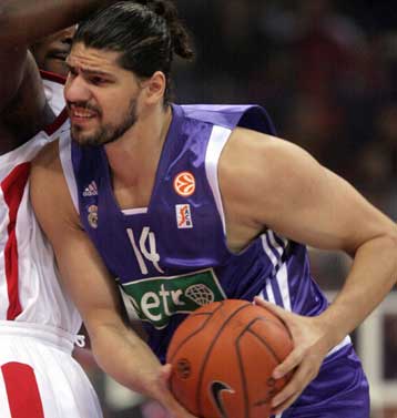 Δανεικός από τη Ρεάλ στην Μπολόνια ο Λάζαρος Παπαδόπουλος