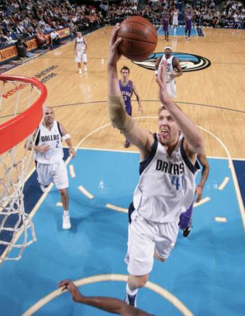 Ο Νοβίτσκι νίκησε τους Σανς και οι Σπερς τους Νάγκετς