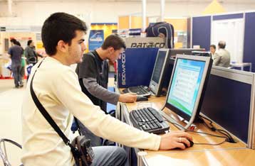 Επταπλασιάστηκαν σε ένα χρόνο οι καταγγελίες για τις υπηρεσίες τηλεπικοινωνιών