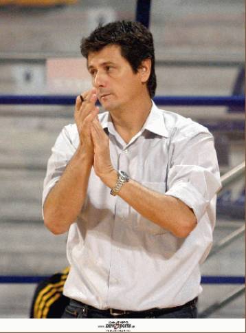 Tέλος ο Δεληκώστας από την τεχνική ηγεσία του ΠΑΟΚ που συνεχίζει με τον Μέλκα