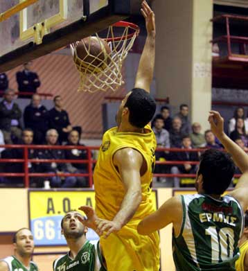 Δεν χάλασε η… παρέα της κορυφής των Ηλυσιακού, Δάφνης και Περιστερίου