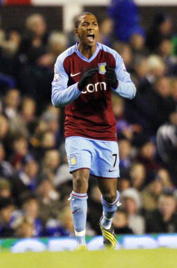 Μεγάλο «διπλό» για την Αστον Βίλα επί της Έβερτον, «Χ» στο Γουέστ Μπρομ – Πόρτσμουθ