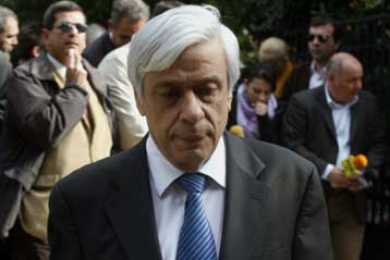 Υπόνοιες για τους πρωταγωνιστές των επεισοδίων εξέφρασε ο Προκόπης Παυλόπουλος