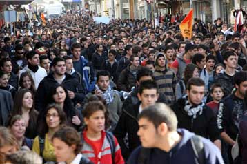 Νέες πορείες διαμαρτυρίας για τη δολοφονία του Αλέξη Γρηγορόπουλου