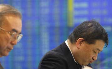 Νέα μέτρα ενίσχυσης εξετάζει η ιαπωνική κυβέρνηση μετά τη μείωση του ΑΕΠ κατά 1,8%