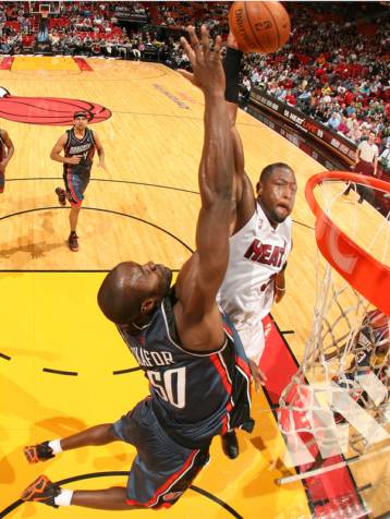 Ασταμάτητος ο Ντουέιν Ουέιντ στη νίκη των Μαϊάμι Χιτ