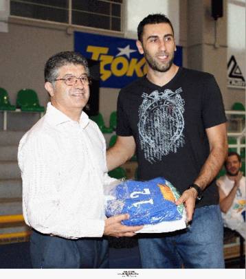 ΠΣΑΚ κατά Πανελληνίου για την υπόθεση του Ντικούδη