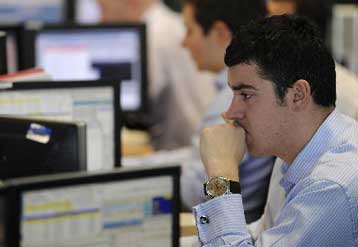 Ανησυχία για την εκτίναξη του κόστους εξυπηρέτησης του κρατικού χρέους