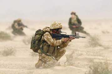 Τον Μάρτιο αρχίζει η απόσυρση των στρατευμάτων της Βρετανίας από το Ιράκ