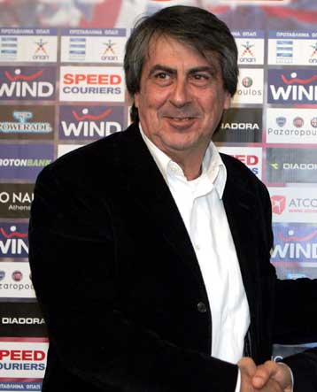 Ο πρώην πρόεδρος της ΠΑΕ Πανιώνιος… ξεσπάθωσε