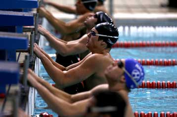 «Απλωτές» για έξι στην πρεμιέρα του Ευρωπαϊκού 25άρας πισίνας