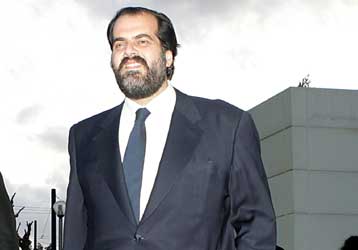 Ανατροπή και στο πρωτάθλημα ζήτησε ο Πατέρας