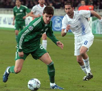 Ο Μάντζιος προβληματίζει τον Τεν Κάτε και ο Βοτανικός… όλους