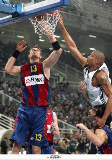 Μπά(ρ)τσα κορυφής στο ΟΑΚΑ και ήττα του Παναθηναϊκού με 87-76