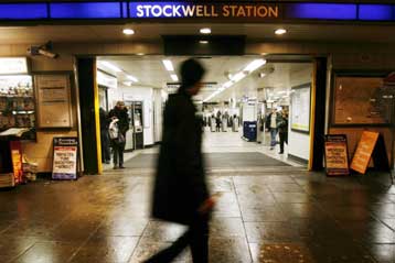 Ευθύνες στην αστυνομία για το θάνατο του Μενέζες επέρριψαν οι ένορκοι