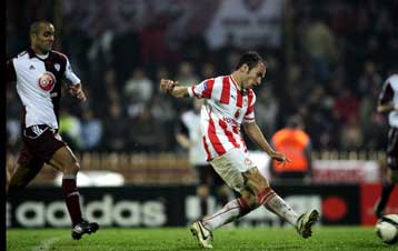 Η Λάρισα εγκλώβισε (1-1) τον Ολυμπιακό στο «Αλκαζάρ»