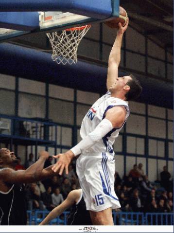 Επίδειξη δύναμης του Πανελλήνιου επί των Τρικάλων