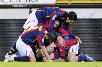 Στη δεύτερη θέση η Νάπολι σε αναμονή του Γιουβέντους – Μίλαν