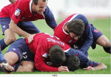 «Πάνθηρες» με… ομπρέλες στη Φυλή, 3-1 τον Θρασύβουλο