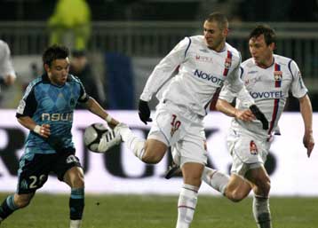 «Λευκή» ισοπαλία με τη Μαρσέιγ, κέρδος για τη Λιόν