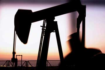 Έντονες διακυμάνσεις στη τιμή του πετρελαίου εν αναμονή αποφάσεων του ΟΠΕΚ