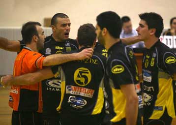 Νίκη του Αρη (με 3-0) επί της ΕΑ Πατρών στο φιλέ