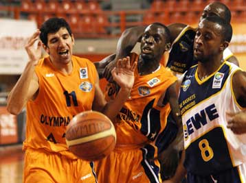 Παραμένει στην κούρσα της πρόκρισης η Ολύμπια, 89-75 την ΈΒΕ Μπάσκετς