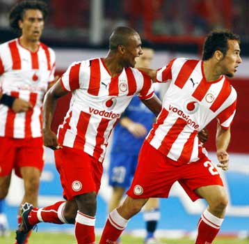 Δεν φοβάται το Καραϊσκάκη ο Πάντελιτς, από του… χρόνου ο Λεονάρντο