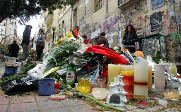 Τρίτος κάλυκας βρέθηκε στα Εξάρχεια και εξετάζεται στα εργαστήρια της ΕΛ.ΑΣ.