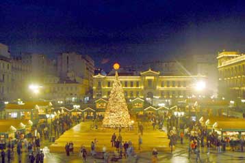 Γιορτινό παζάρι στον πολιτιστικό οργανισμό «Κοσμο-Πολιτισμός»