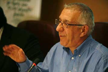 Μορατόριουμ κινητοποιήσεων ζητούν οι δήμαρχοι Αθηνών και Θεσσαλονίκης