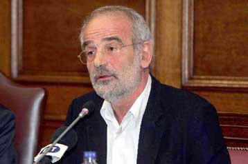 Διαψεύδει κατηγορηματικά η ΕΥΠ ότι γίνονται παρακολουθήσεις τηλεφώνων