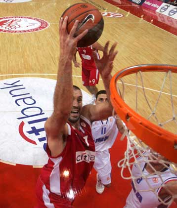 Εντυπωσιακές νίκες Παναθηναϊκού και Ολυμπιακού