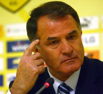 «Δεν μπορούμε τον τίτλο» ξεκαθάρισε ο Μπάγεβιτς