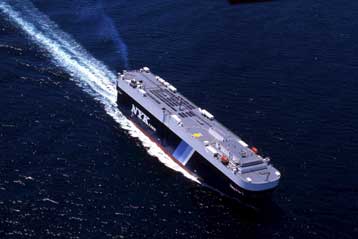 Το πρώτο ηλιακό πλοίο βάζει πλώρη για ένα καθαρότερο μέλλον