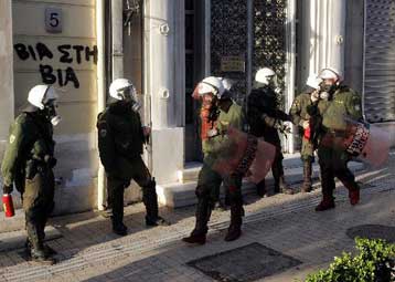 Έκκληση αστυνομικών προς την ηγεσία της ΕΛ.ΑΣ. για αποκατάσταση της εικόνας του σώματος