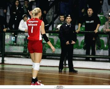 Στα «μαλακά» έπεσε ο Παναθηναϊκός για τα συνθήματα και τα αντικείμενα