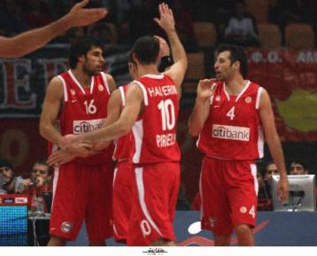 Με 100 τρέχει ο Ολυμπιακός στο ρεβεγιόν, 111-77 τα Τρίκαλα